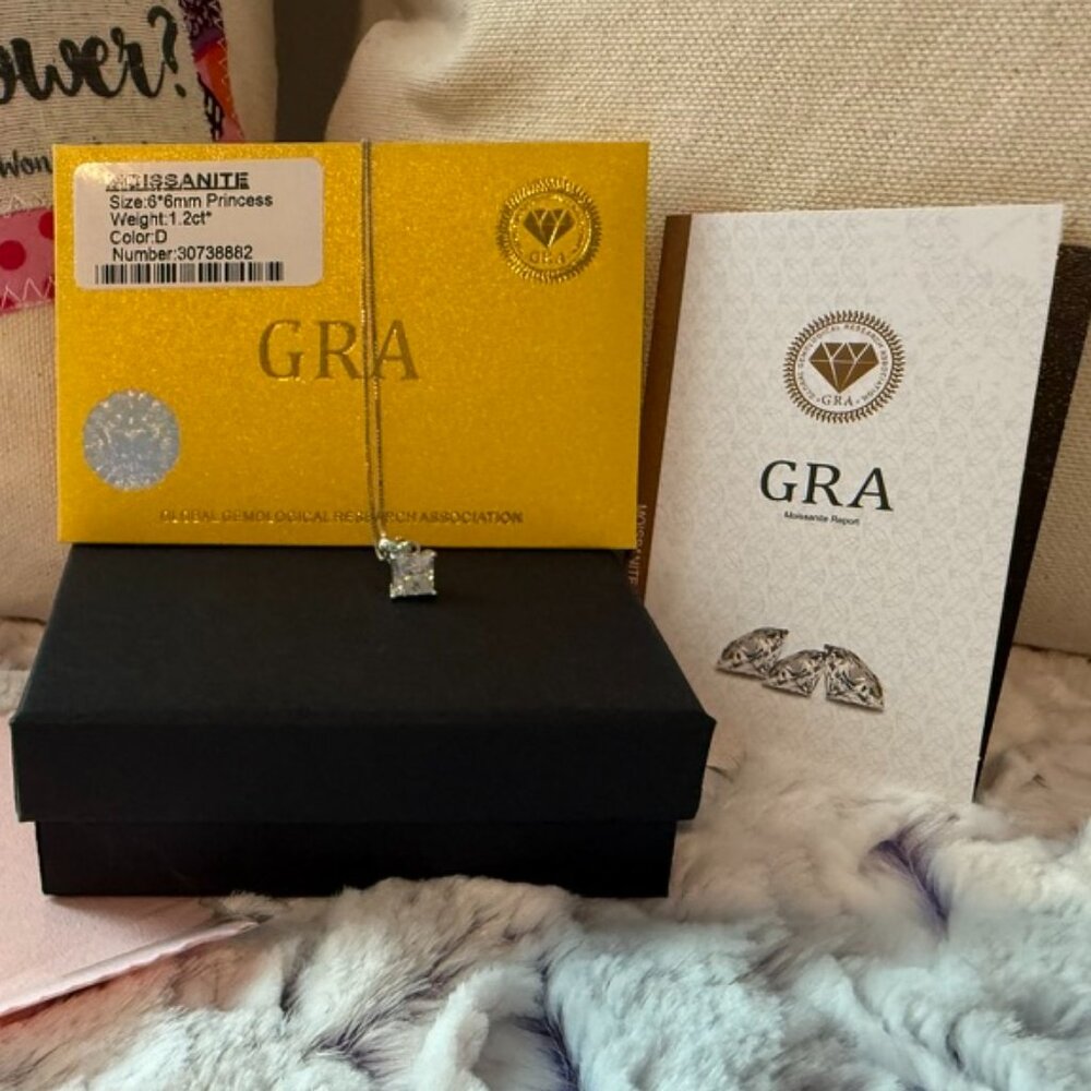 Beautiful 1ct princess cut Moissanite necklace